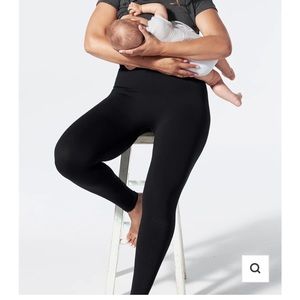 BLANQI EVERYDAY
Highwaist Postpartum + Nursing Support Leggings